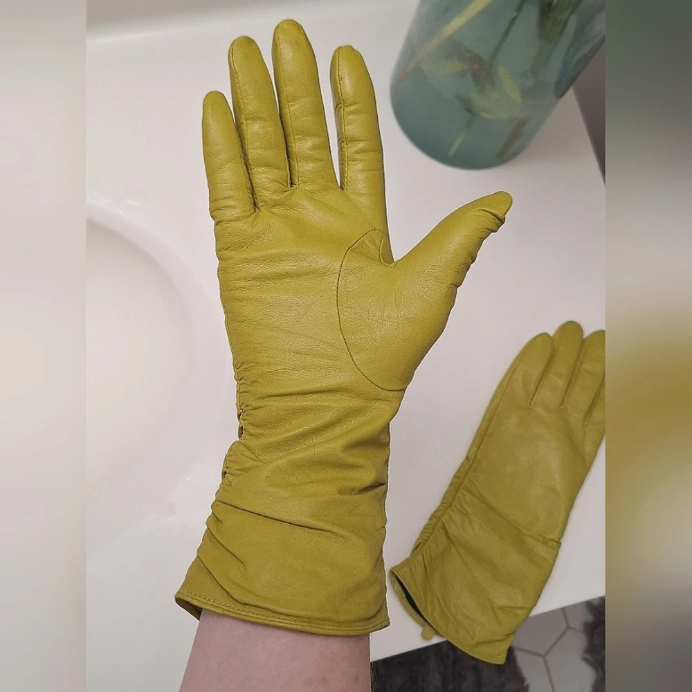 EXPRESS | Green Leather Gloves